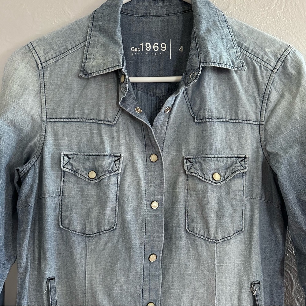 Gap 1969 Denim Shirt Dress Belted Snap Front Pockets | Size Medium - Picture 7 of 9